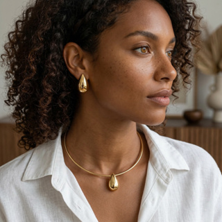 CONJUNTO FEMININO ARO CHOCKER E BRINCO GOTA BANHO OURO em Oferta na Shopee