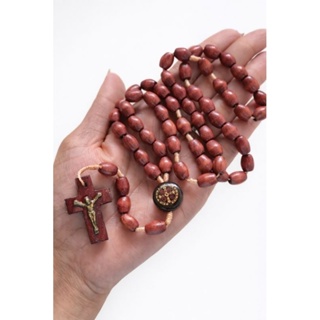 Terço Madeira Pescoço Varios Santos em Oferta na Shopee