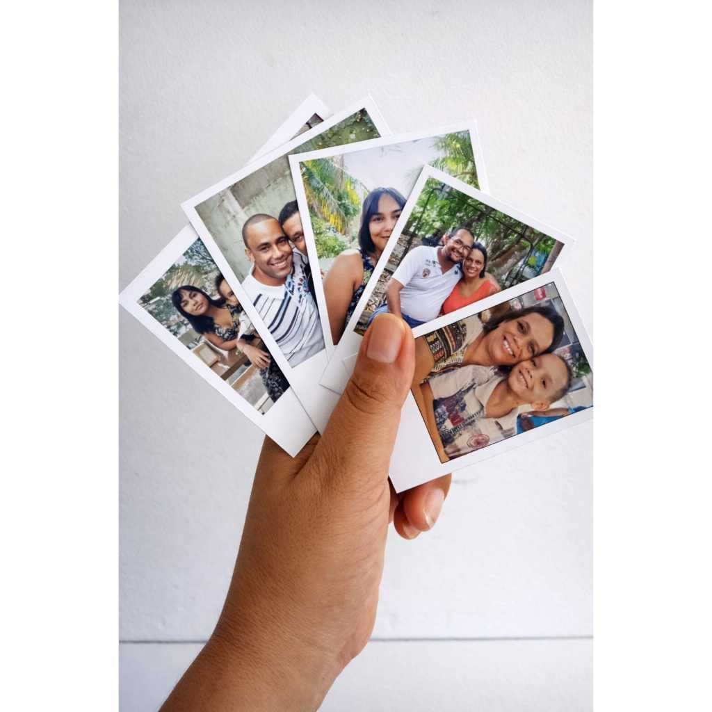 Fotos Polaroid Personalizadas Mini Fotos Estilo Instax 5,4x8,6 e 6x9 Alta Qualidade