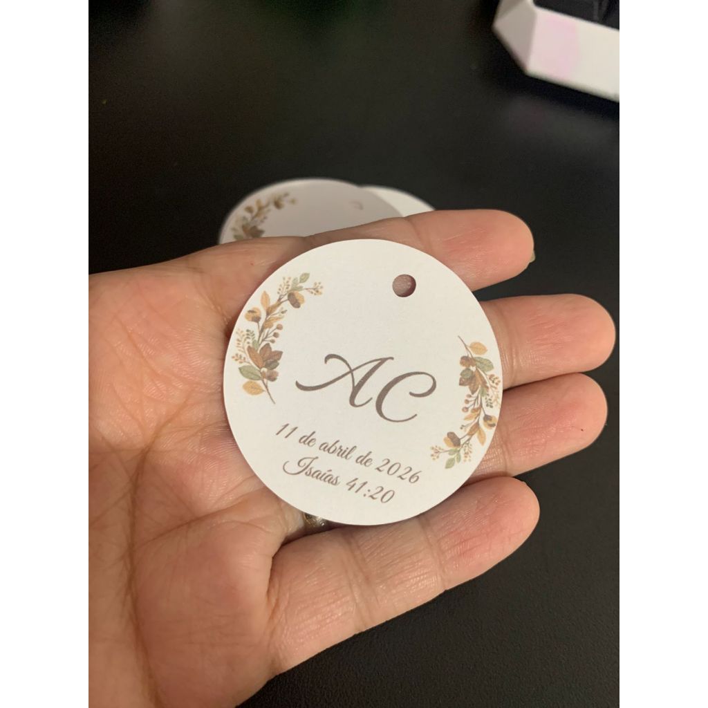Tag de Papel Kraft ou Branco Personalizada Sua Frase + Fio de Sisal Lembrancinhas, Nome ou Data — imagem 2 de 2