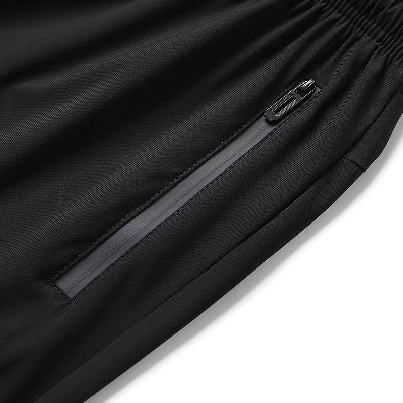 Calça Jogger Preta Masculina Dry Fit Esportiva Com Zíper e Elastano — imagem 2 de 2
