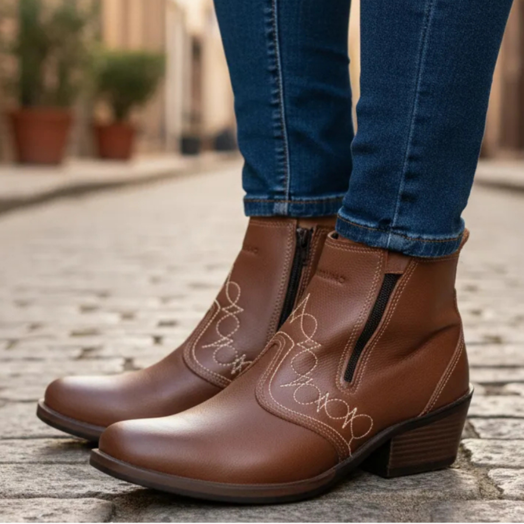 Bota Feminina Country com Zíper Couro Legítimo Botina Estilo Montaria Rodeio Cavalgada 3536