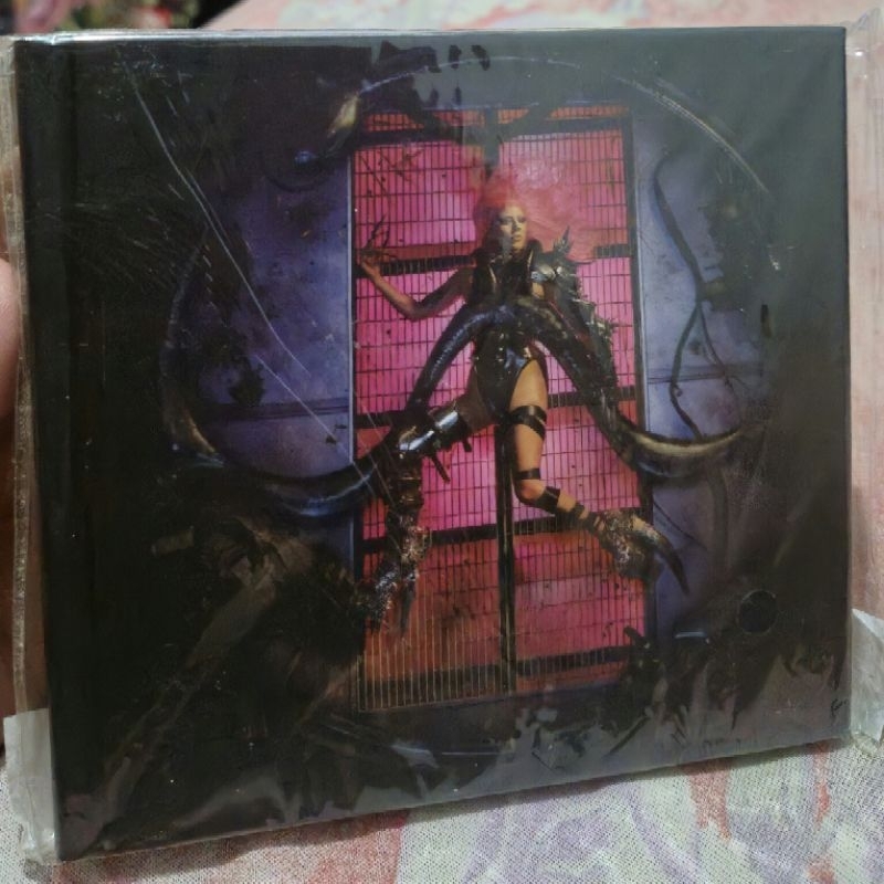 Lady Gaga - Chromatica - Deluxe Limited Hardcover Book