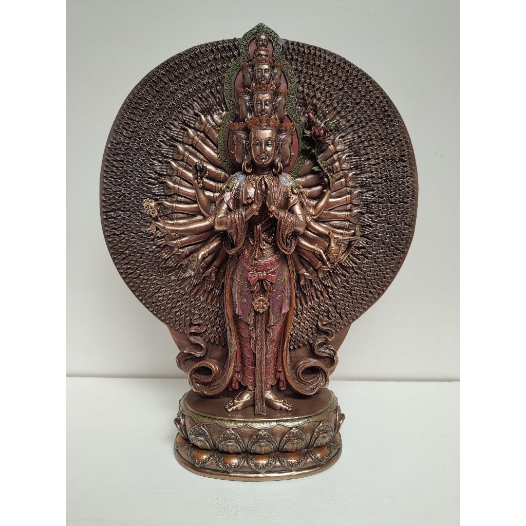 Estatueta Kuan Yin de 1000 Mil Braços Bronzeada Avalokiteshvara Importada Original Veronese Desing da Studio Collection