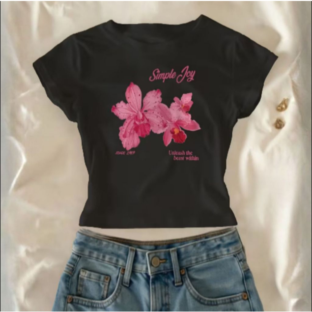 Blusinha Cropped Y2k Estampa Floral Summer Girl Core Tendência Decote Redondo