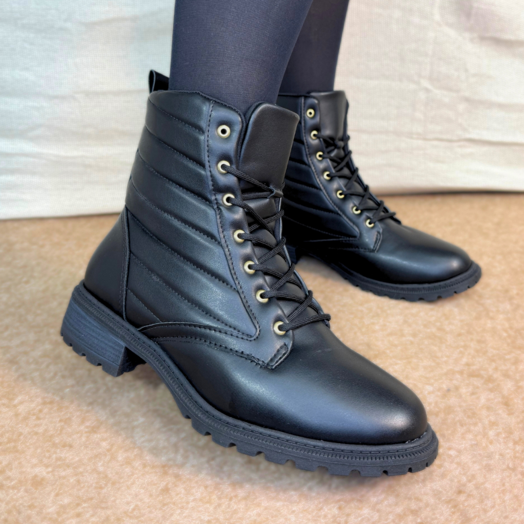 Bota Feminina Coturno Modare Ultraconforto Salto Baixo Tratorado Cano Curto Cadarço Conforto