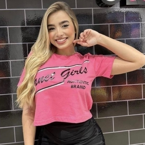 Cropped feminino camiseta planet girls