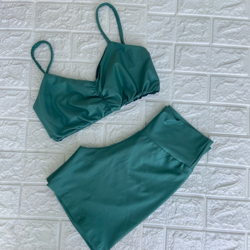 Conjunto Wonder verde Top , Short  ou calça Avulso poliamida fitness ( Peças vendidas separadamente)