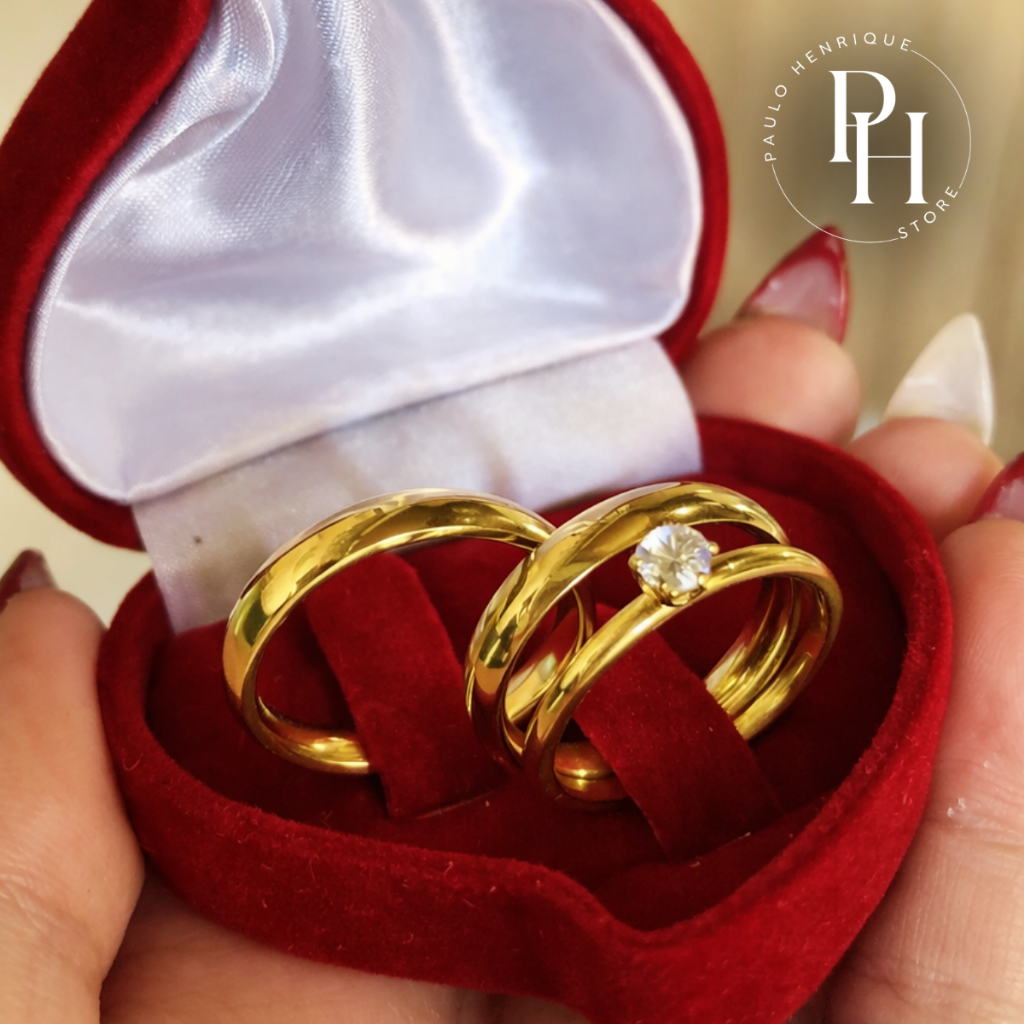 Par de Alianças + Anel Solitário 4mm Ouro 18k Luxo Noivado Casamento com Caixa Não Escurece