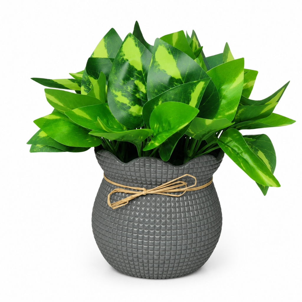 Planta Artificial 15cm com Vaso Folhagem Verde para Mesa