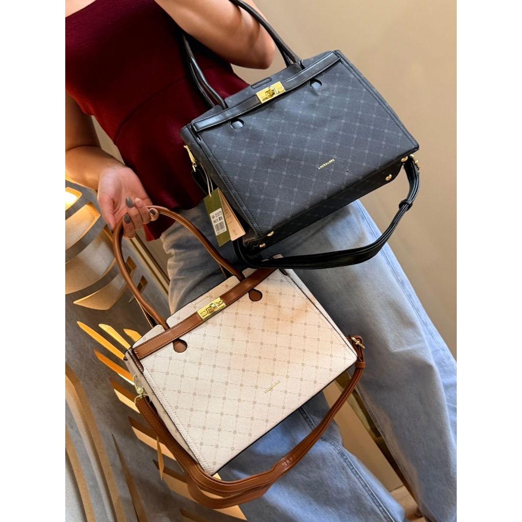 Bolsa Feminina Lace Lore Estruturada Média Alça de Ombro e Transversal Estampa Luxuosa Quadriculada Elegante