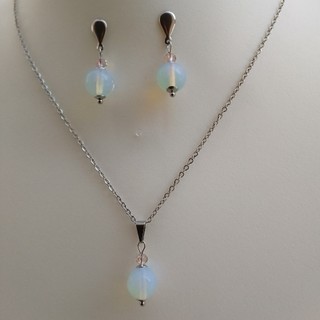 Conjunto Feminino Pedra da Lua Natural Aço Inox Antialérgico Colar 45cm + Brincos Delicados.