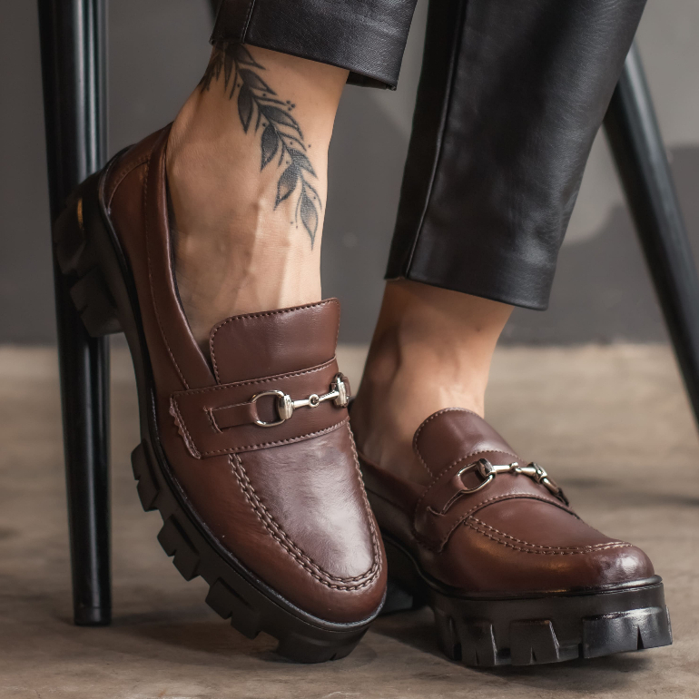 Mocassim Feminino Sola Tratorada Antiderrapante  Confortável Macia Elegante Para o Dia a Dia