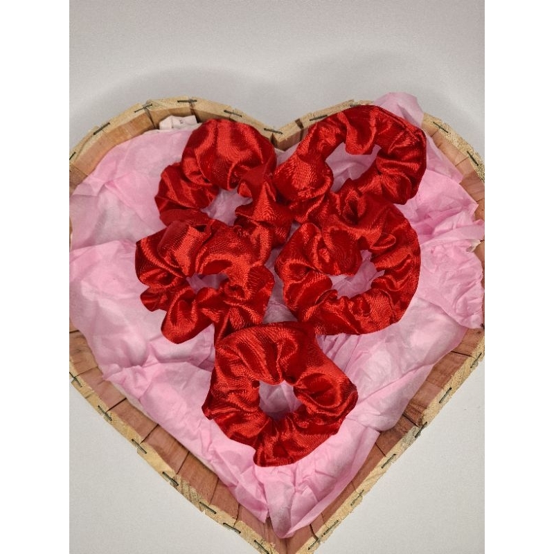 40 Scrunchie Xuxinha de Cetim Xuxa de Cabelo Rabicó Lacinho Frufru Brindes Mimo