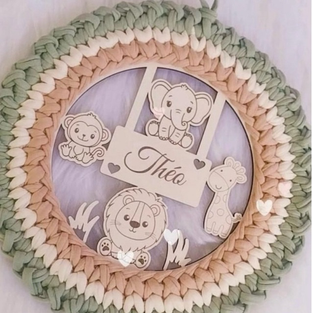 Porta maternidade | Guirlanda personalizada bebê em crochê