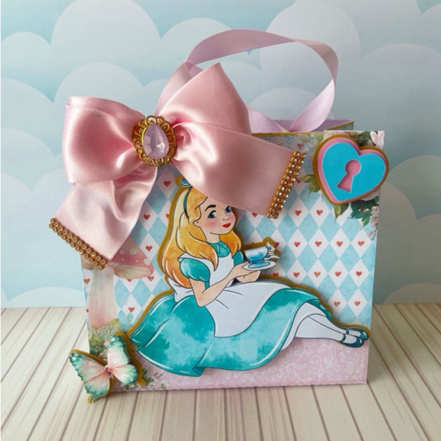 Sacola Personalizada Alice no País das Maravilhas Luxo | Sacolinha Surpresa Infantil | Papelaria Criativa