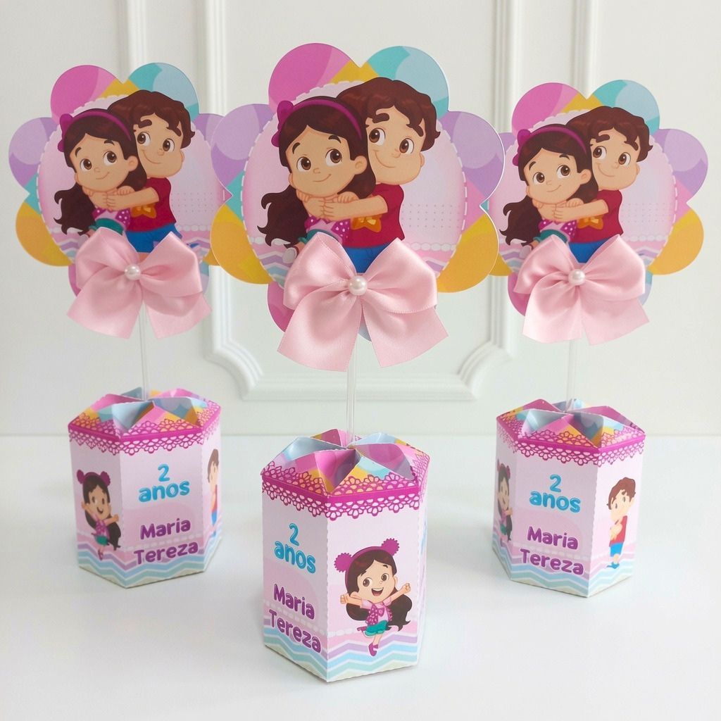 Centro de mesa Personalizados Maria Clara e JP Enfeite de Mesa Aniversário Cachepo PEGUE E MONTE