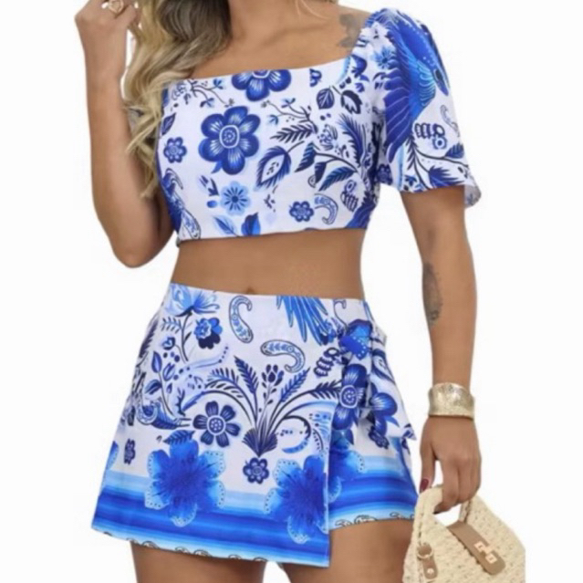 Conjunto Cropped com Bojo Saia Short Crepinho Premium Estampa Digital Blogueira Elegante