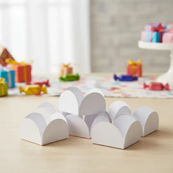 500 Forminhas Branca Para Doces 4 Pétala Mini 3X3X2 Cm