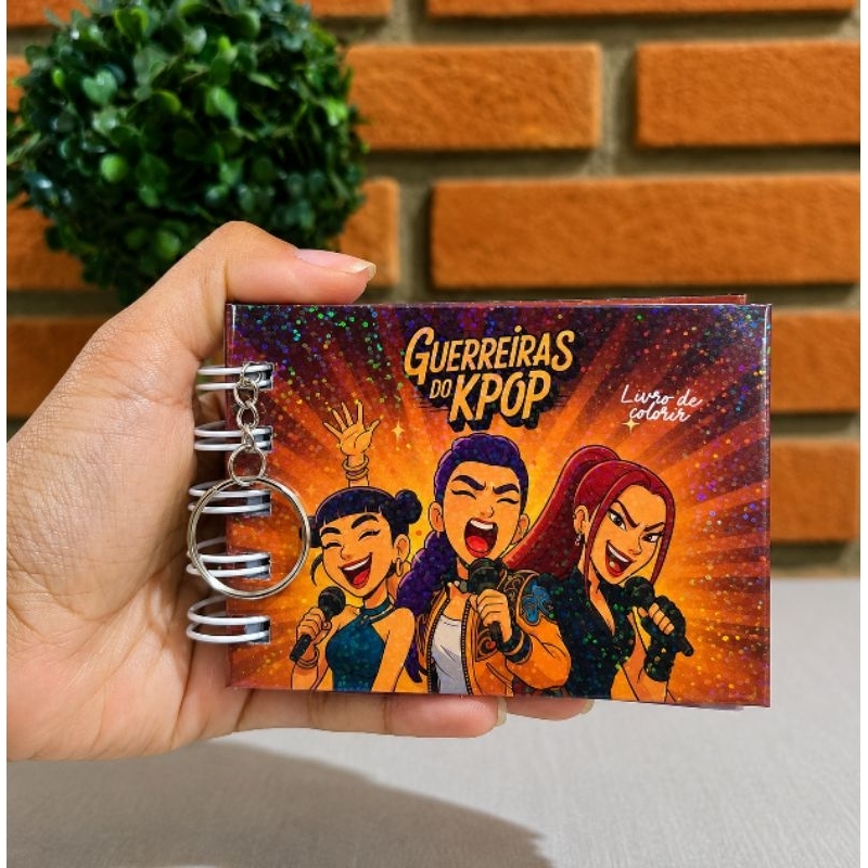 Mini livro para colorir | Tema Guerreiras do Pop Huntrix — imagem 2 de 2