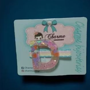 Bico de pato infantil em resina R$ 3,00