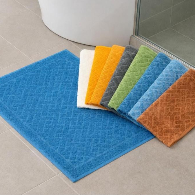 Kit 4 Toalha Tapete De Piso Atoalhado Premium - Saida de Banho 100% Algodão Macia Absorvente Hotel 40x75cm