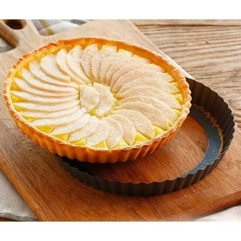 FORMA PARA TORTA ANTIADERENTE COM FUNDO REMOVÍVEL