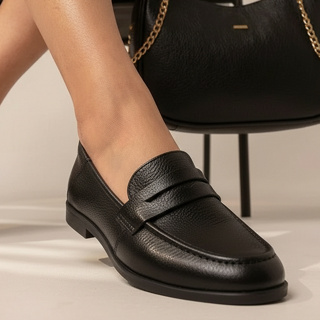 Mocassim Feminino Vittal Couro Legítimo Calce Facil Elegante Aplique Olho de Gato Metal Dourado em Oferta na Shopee