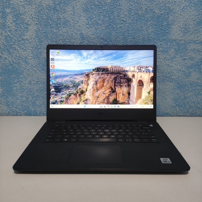 Notebook Dell Vostro 3401 i5 10ª Gen 8GB SSD 240GB NVMe 14" HD Windows 11 Pro + Office
