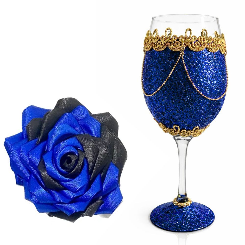 Kit Luxo Pomba Gira Ciganas Taça Personalizada + Rosa de Cetim c/ presilha | Umbanda Candomblé