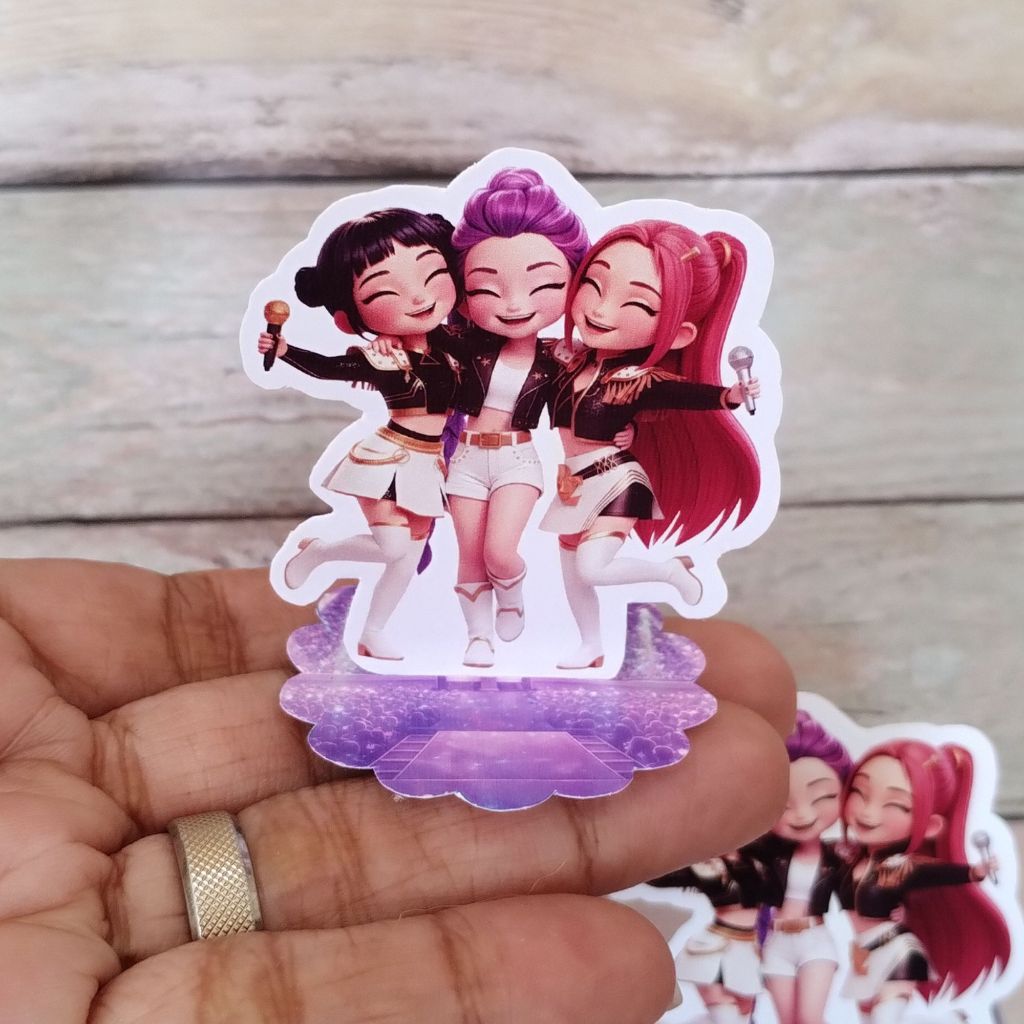 Aplique em Pé 3D Guerreiras Huntrix Festa Infantil Personalizado Nome Idade Decoração e Lembrancinha