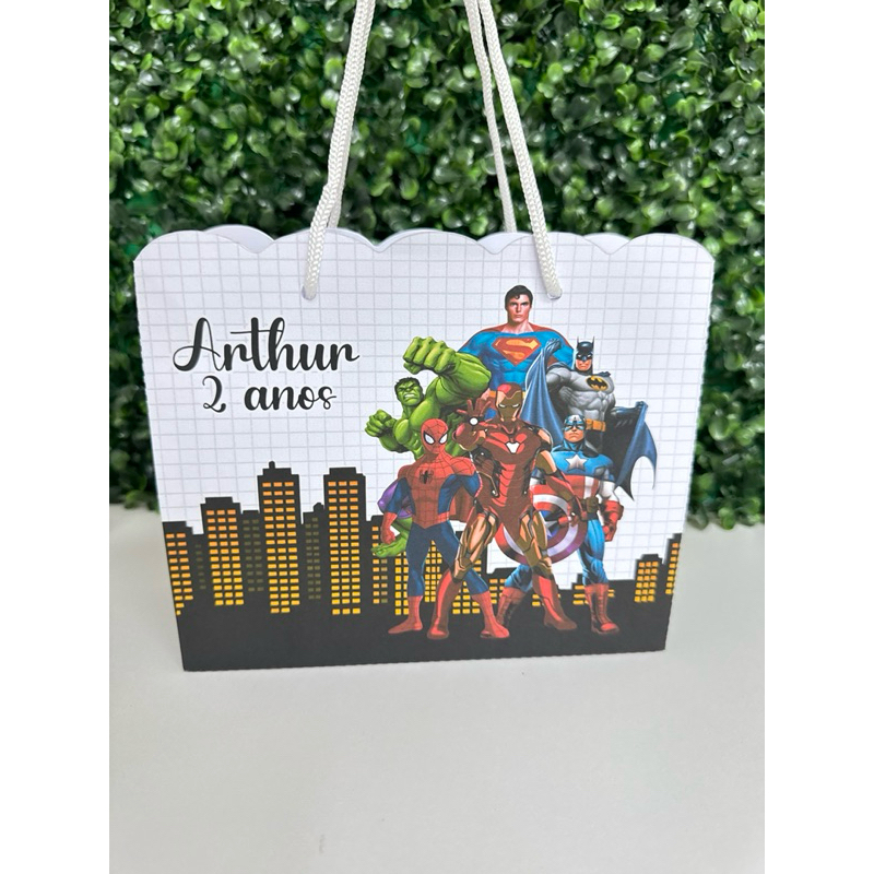 Sacolinha surpresa super heróis/ PEGUE E MONTE/ lembrancinhas heróis/ personalizados heróis/ sacolinha vingadores