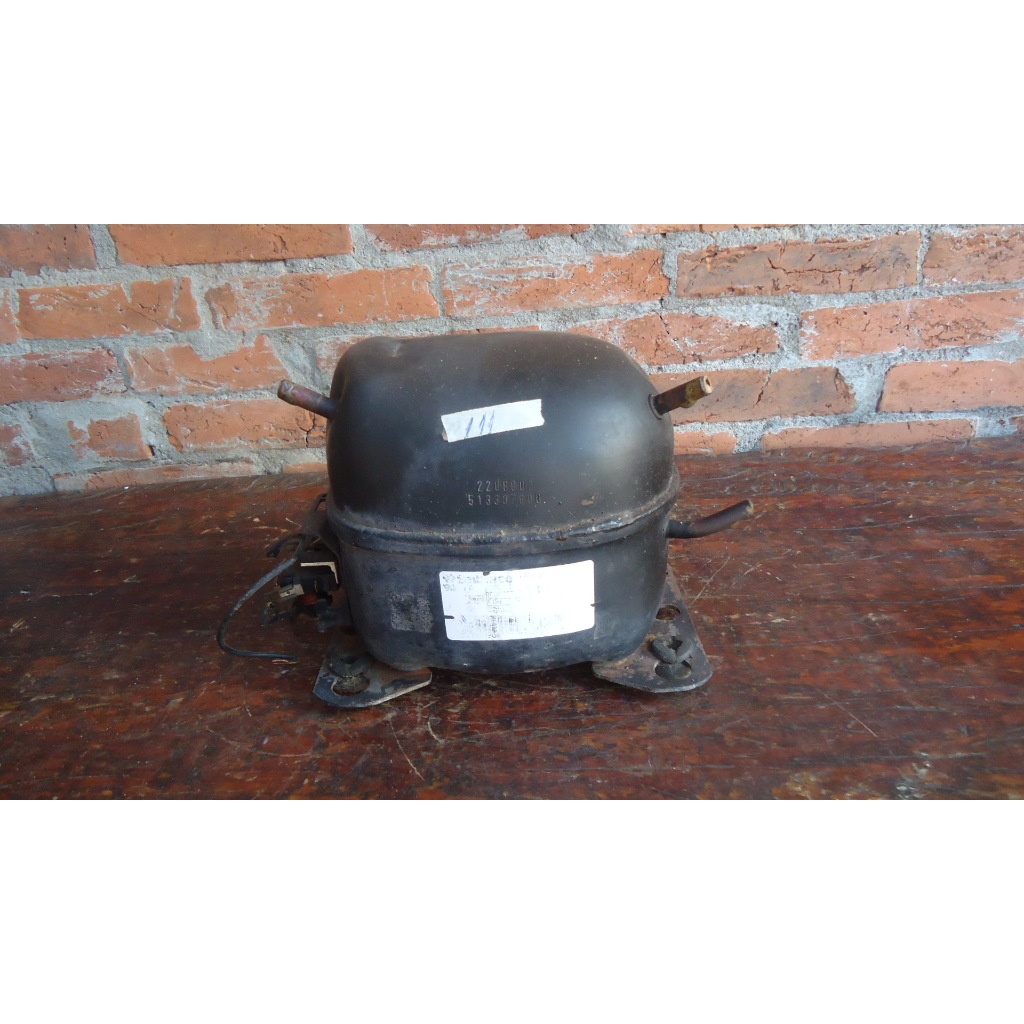 motor geladeira embraco em 65hr 110 volts 110v usado
