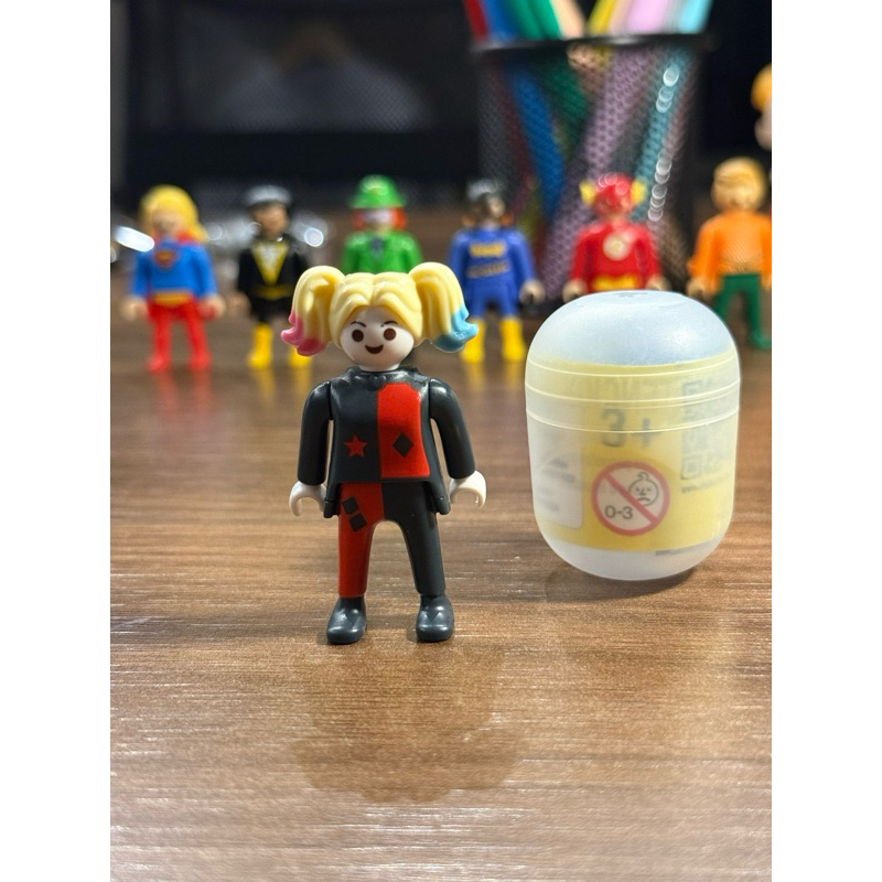 Arlequina DC Kinder Ovo Playmobil