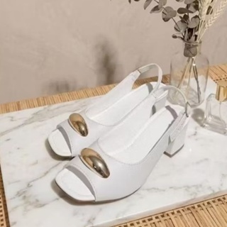 SCARPIN FEMININO SALTO BLOCO em Oferta na Shopee