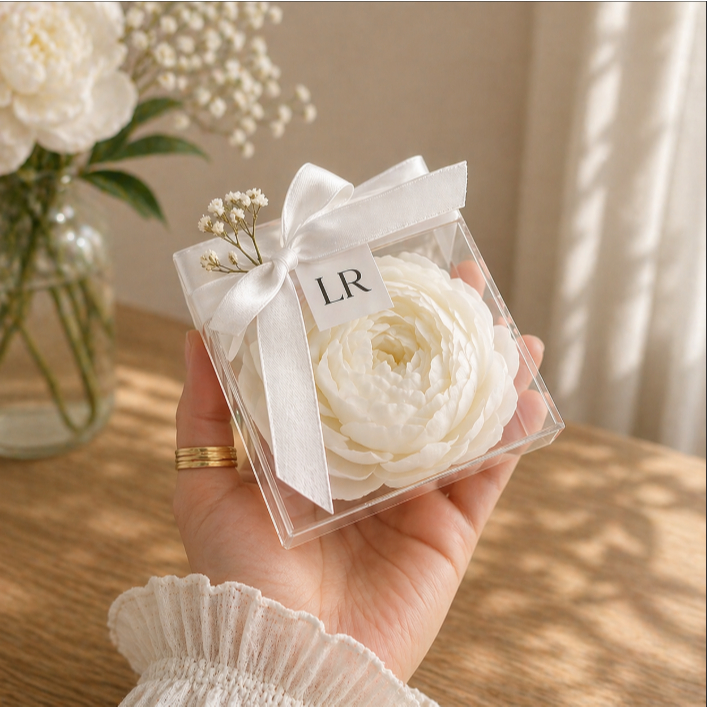 Lembrancinha vela aromatica, peonia na caixa com laço e tag, lemrancinha de casamento, lembrancinha perfumada
