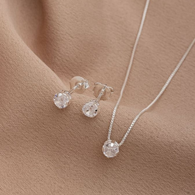 Conjunto Colar e Brinco Ponto de Luz Feminino em Prata 925 Sofisticado e Elegante