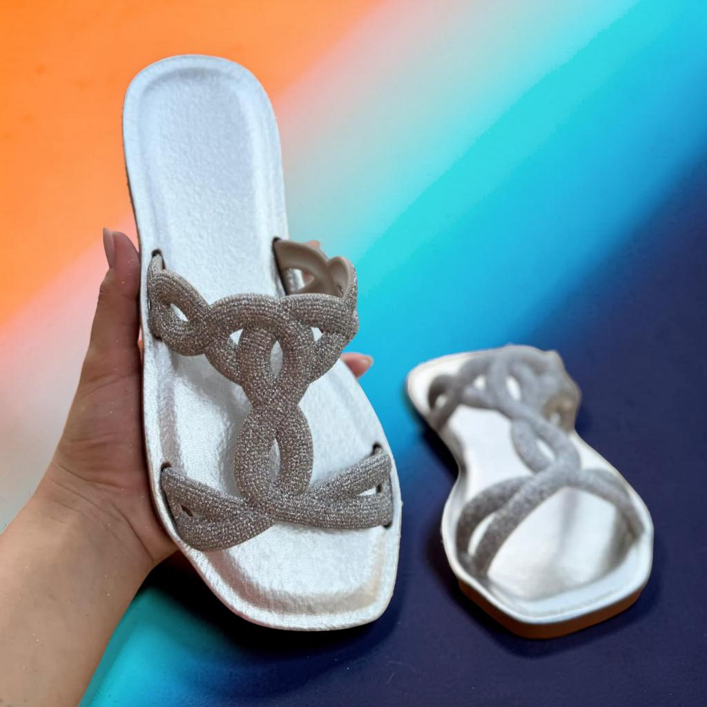Chinelo Feminino Virginia Rasteira Brilhante e Estiloso - Achadinhos da Raq