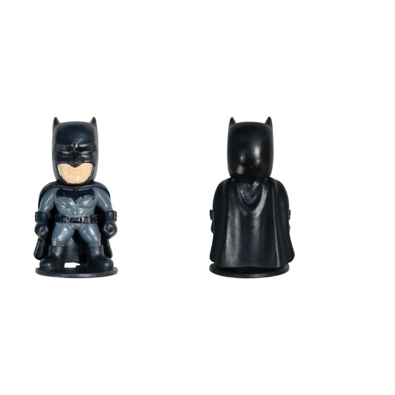 Este é mais um colecionável do universo DC Comics, desta vez trazendo o próprio Batman.