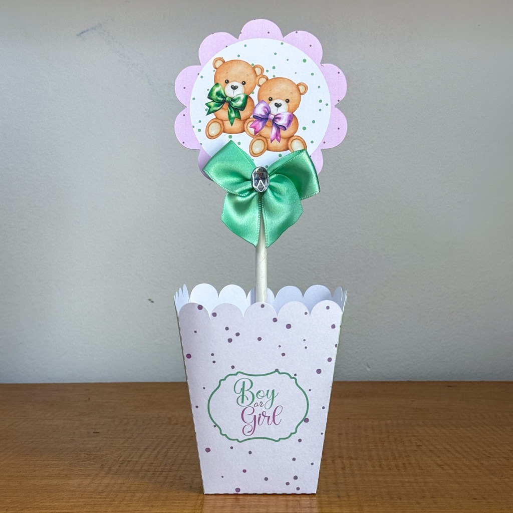 Kit Centro de Mesa - Ursinho Verde e Lilás - Chá Revelação  Enfeite Cachepôt Personalizado Decoração