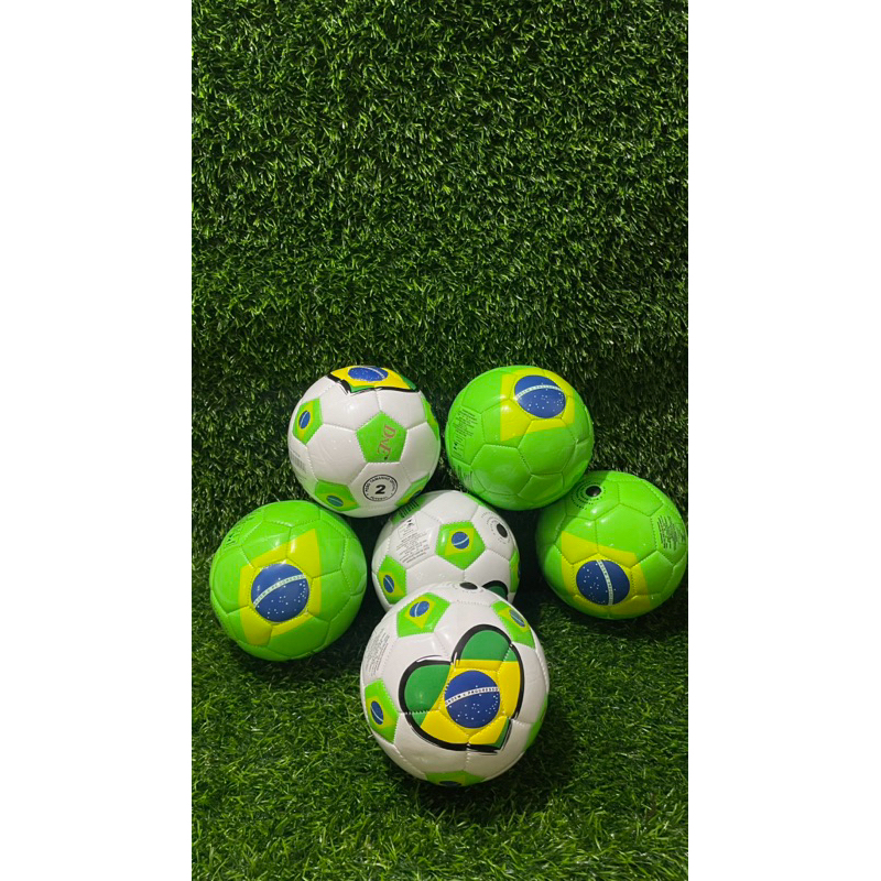 Bola de Futebol Infantil Nº 2 1/2 e 4 unidades. Infantil  Brasil