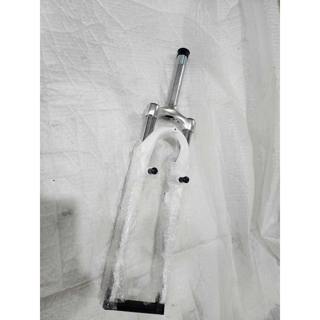 suspensao caloi 700 zoom cor branca aluminio sistema over de ROSCA serve para pneu 29 2,10 original da caloi 700