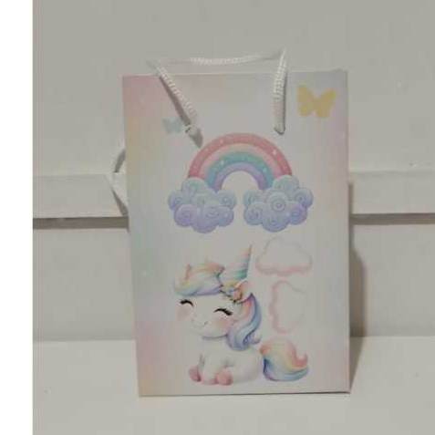 Sacolinha Surpresa Personalizada & Lembrancinha para Festa infantil Aniversário - Tema: UNICÓRNIO BABY -  PEGUE & MONTE.