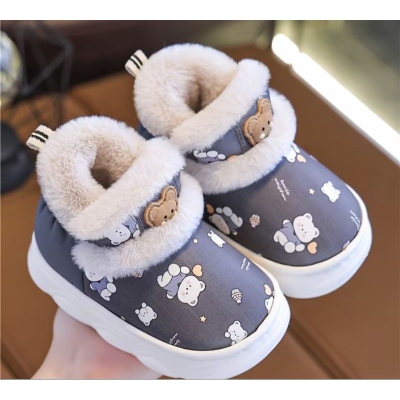 Bota Infantil Pelúcia Quentinho Forrada Botinha Menino Menina Inverno Antiderrapante Sapato Ursinho Confortável
