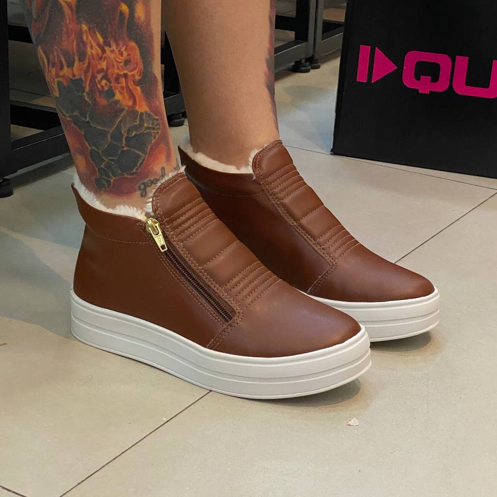 Bota Coturno Tenis Feminino Quiz Cano Médio Inverno Com Zíper Calce Fácil 682350