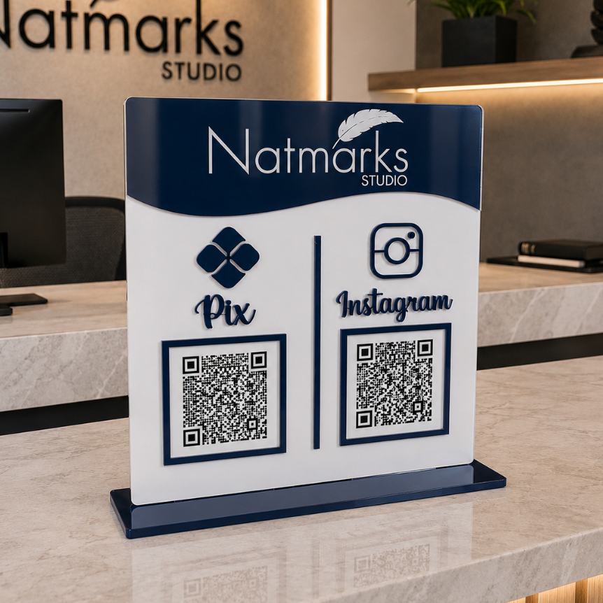 Display De Mesa 02 QRCodes personalizado MDF e Acrílico Espelhado com Logo Personalizado
