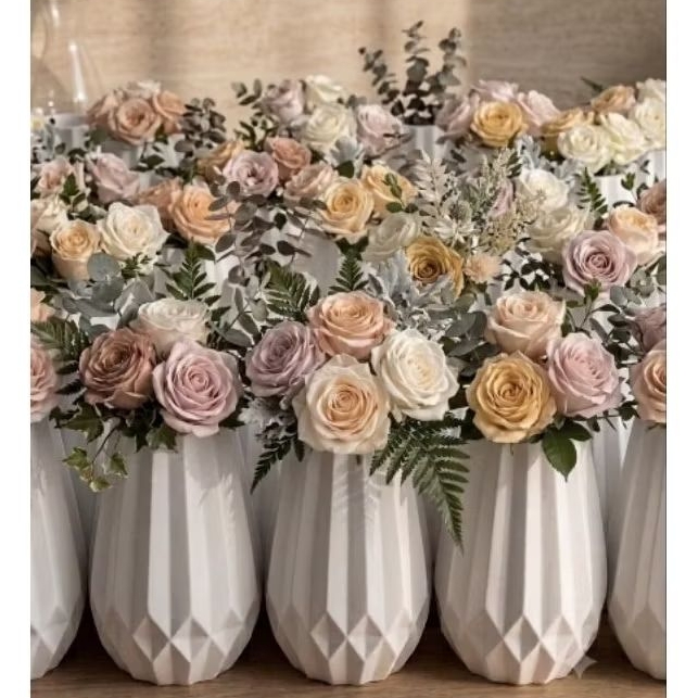 Detalhes do Kit 10 a 30 vasos de gesso.para decoração de mesas de eventos l casamentos l festas l aniversários