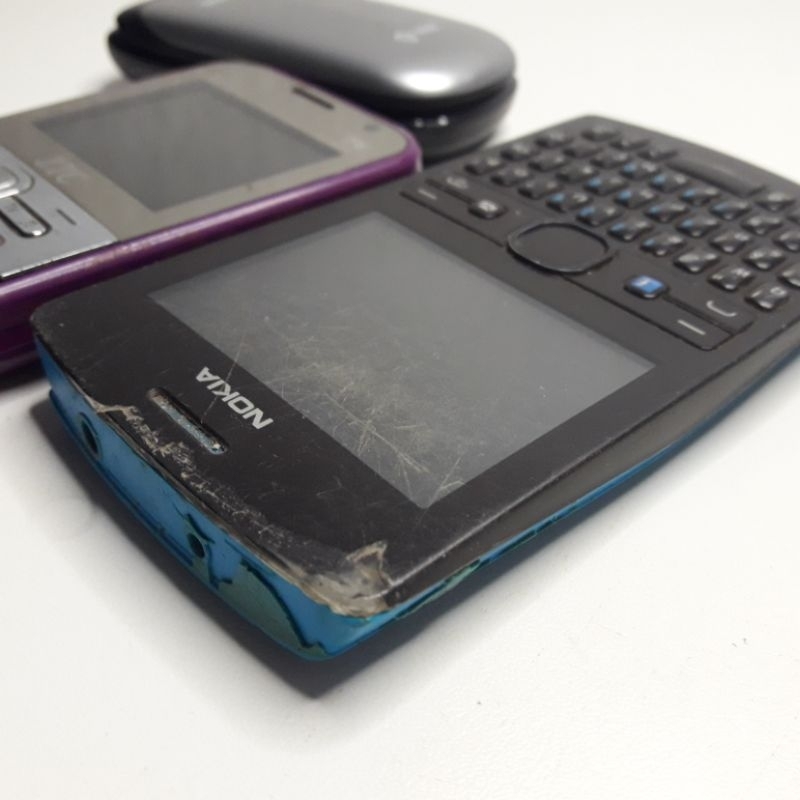 Lote 3 celulares - Sem Bateria leia a descrição