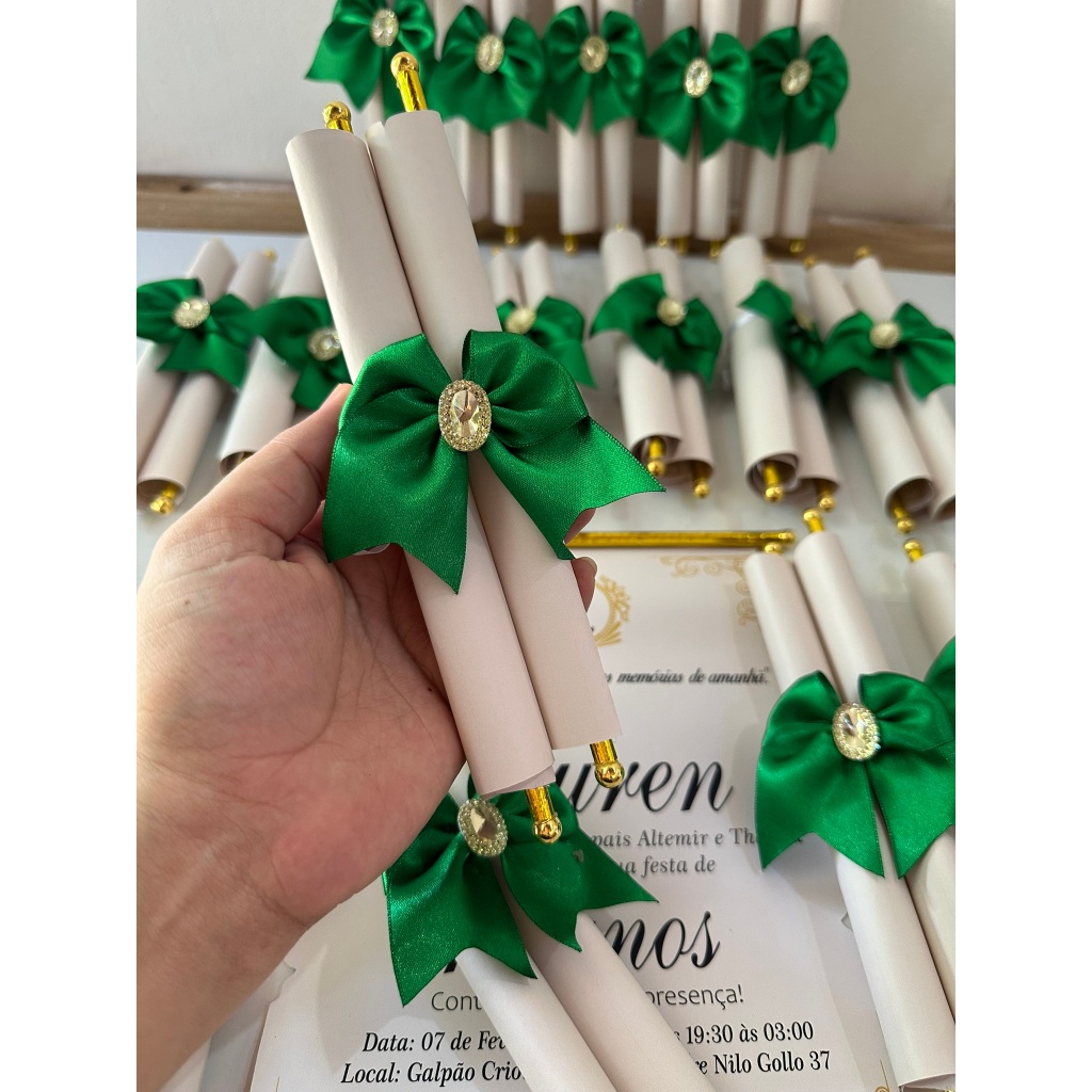 25 Convites pergaminhos para aniversário 15 anos/1 aninho/ festa realeza/ convite personalizado - convite personalizados