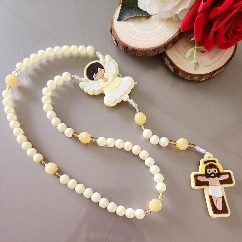 Terço católico Infantil, emborrachado, anjinho| personalizado| presente maternidade| lembrancinha personalizada